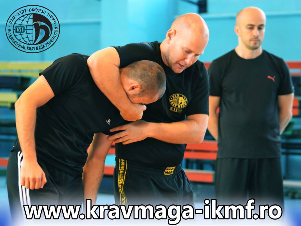 Bar fight seminar Budapesta