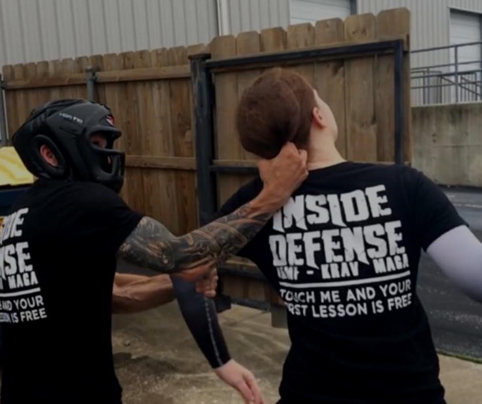 Vreau să învăt Krav Maga, dar ... mai întâi merg la sală
